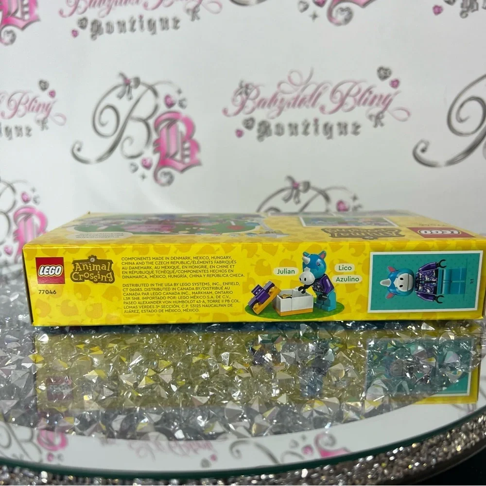 LEGO Animal Crossing build set party tea party Customizable Playset - Yellow